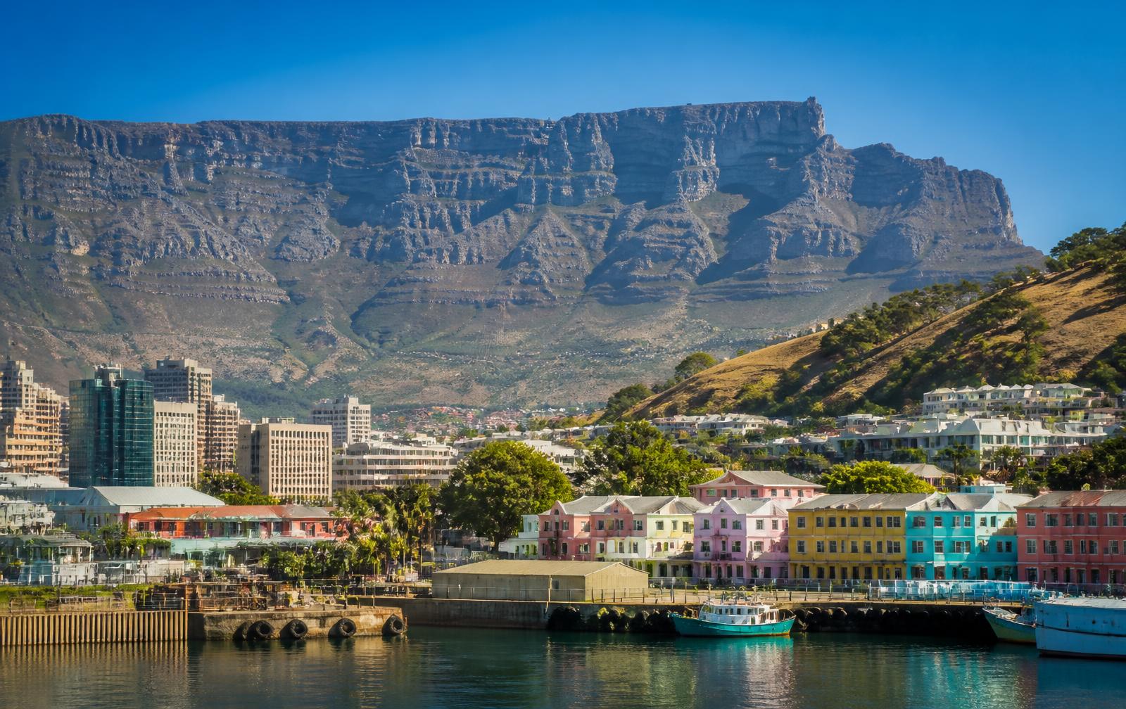 Table Mountain above the Cape Town city bowl and colourful Bo-Kaap houses